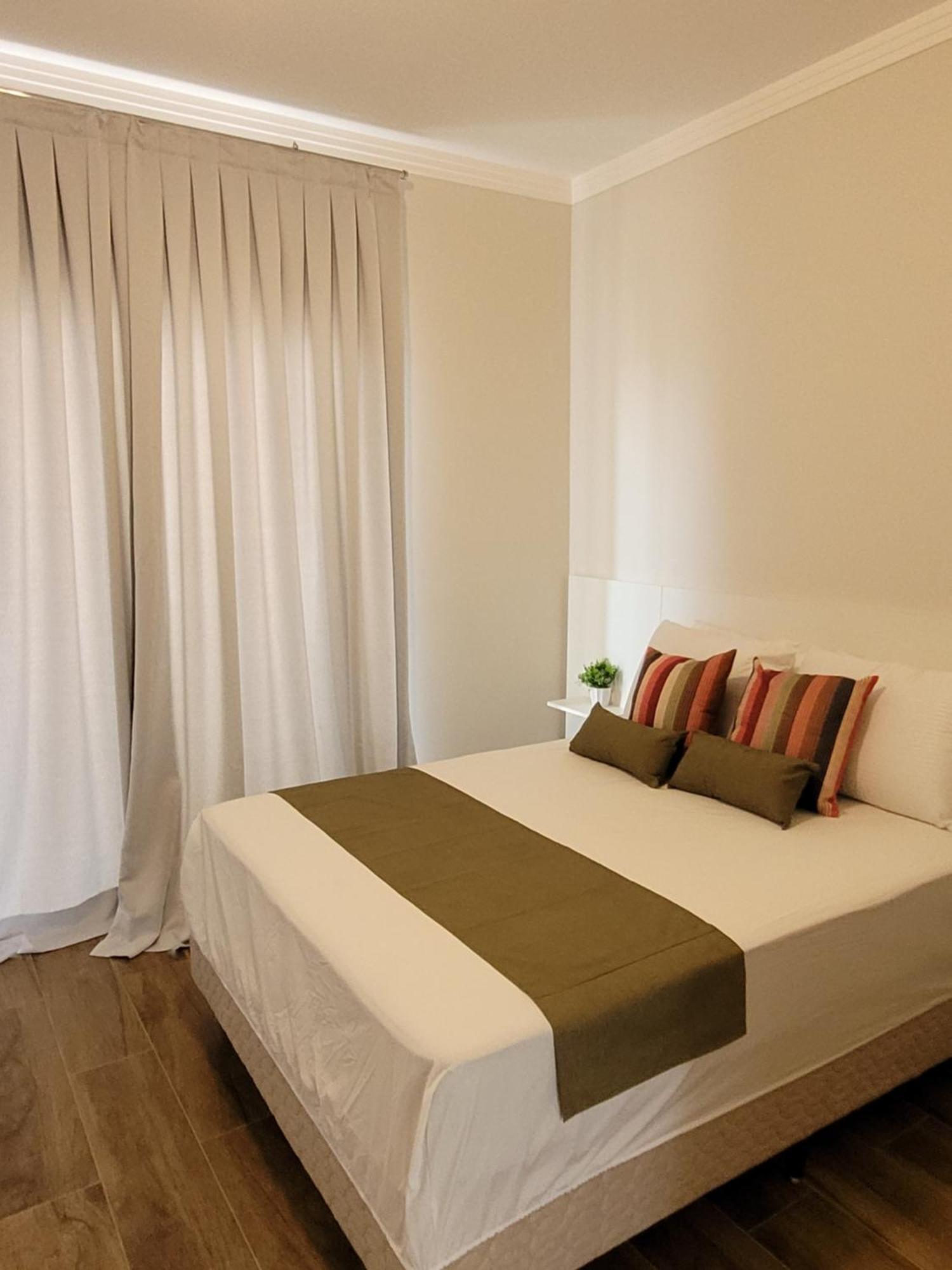 Sobrado Com Garagem E Churrasqueira Holiday home